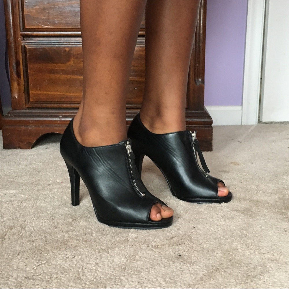 Ann Marino Black Heels
